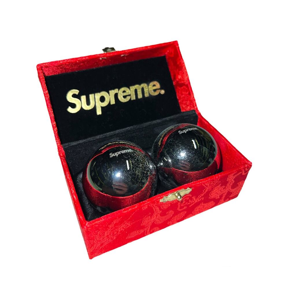 Supreme FW15 Boading Balls